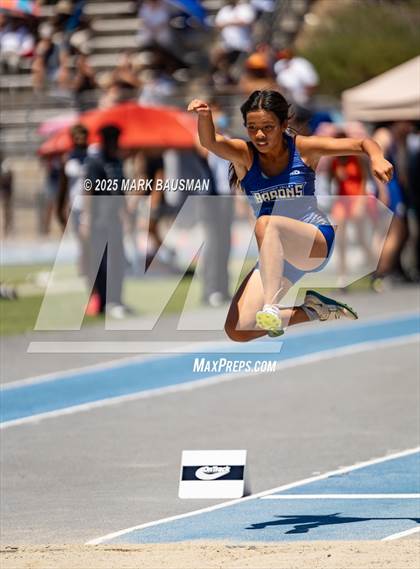 Thumbnail 2 in CIF Southern Section Division 1 Prelims photogallery.
