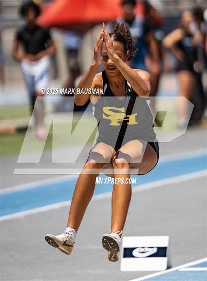 Thumbnail 3 in CIF Southern Section Division 1 Prelims photogallery.