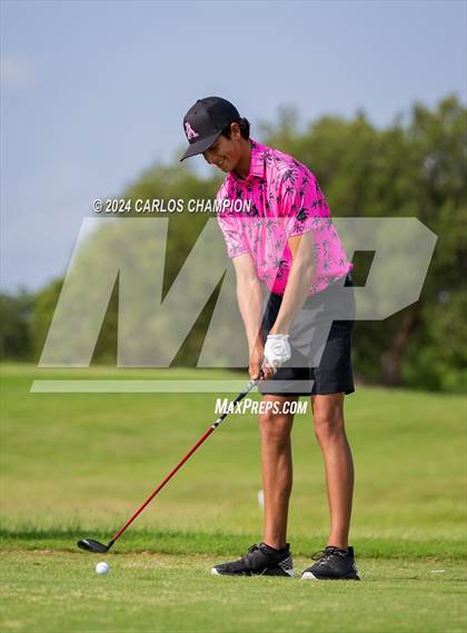 Thumbnail 3 in UIL 4A Golf Finals photogallery.