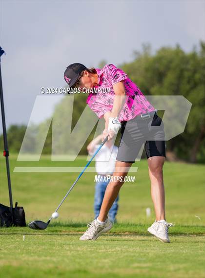 Thumbnail 1 in UIL 4A Golf Finals photogallery.
