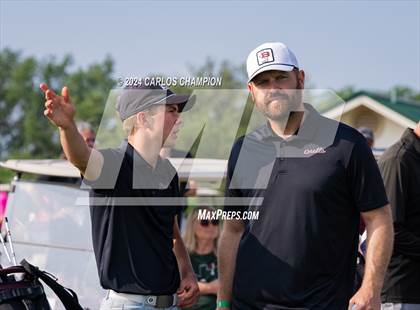 Thumbnail 1 in UIL 4A Golf Finals photogallery.