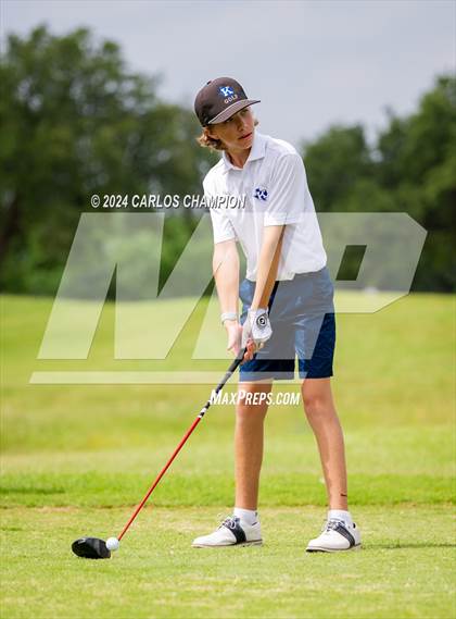 Thumbnail 2 in UIL 4A Golf Finals photogallery.
