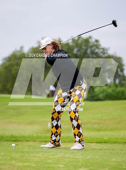Thumbnail 2 in UIL 4A Golf Finals photogallery.