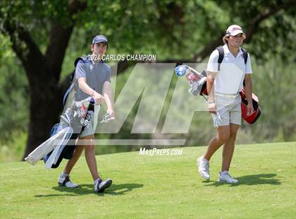 Thumbnail 2 in UIL 4A Golf Finals photogallery.