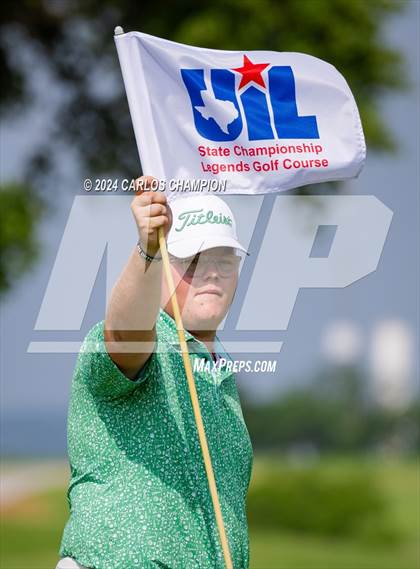 Thumbnail 2 in UIL 4A Golf Finals photogallery.