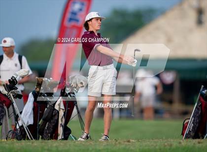 Thumbnail 2 in UIL 4A Golf Finals photogallery.