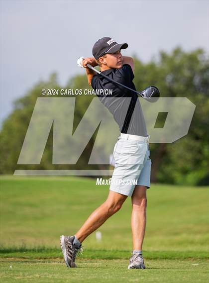Thumbnail 1 in UIL 4A Golf Finals photogallery.