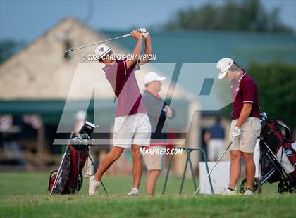 Thumbnail 3 in UIL 4A Golf Finals photogallery.