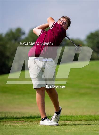 Thumbnail 1 in UIL 4A Golf Finals photogallery.
