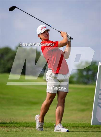 Thumbnail 2 in UIL 4A Golf Finals photogallery.