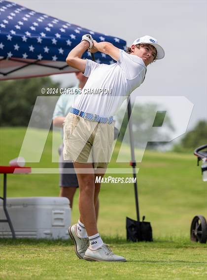 Thumbnail 2 in UIL 4A Golf Finals photogallery.