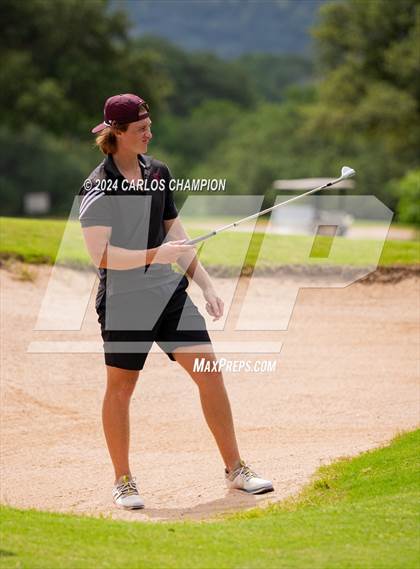 Thumbnail 2 in UIL 4A Golf Finals photogallery.