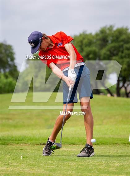 Thumbnail 2 in UIL 4A Golf Finals photogallery.