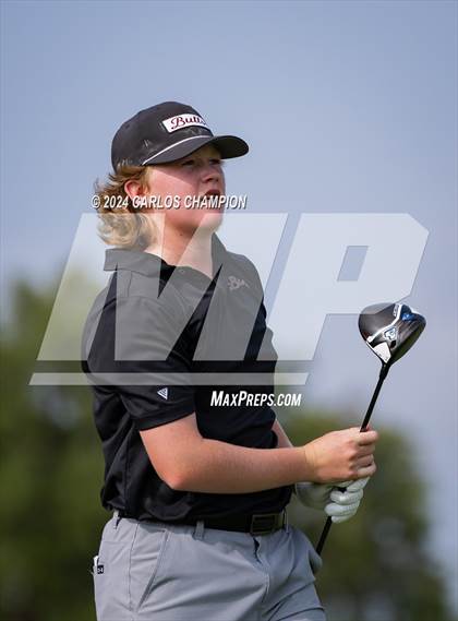 Thumbnail 1 in UIL 4A Golf Finals photogallery.