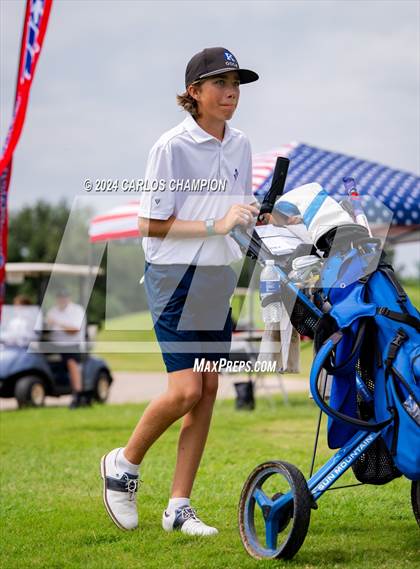 Thumbnail 1 in UIL 4A Golf Finals photogallery.