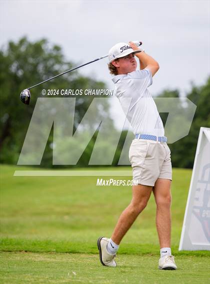 Thumbnail 3 in UIL 4A Golf Finals photogallery.