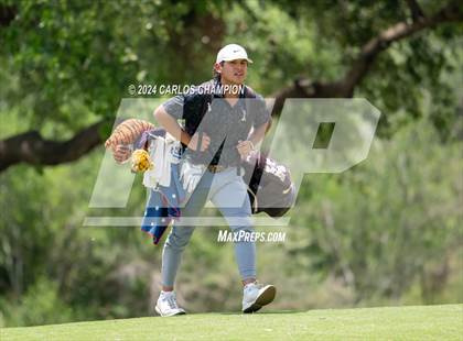 Thumbnail 3 in UIL 4A Golf Finals photogallery.