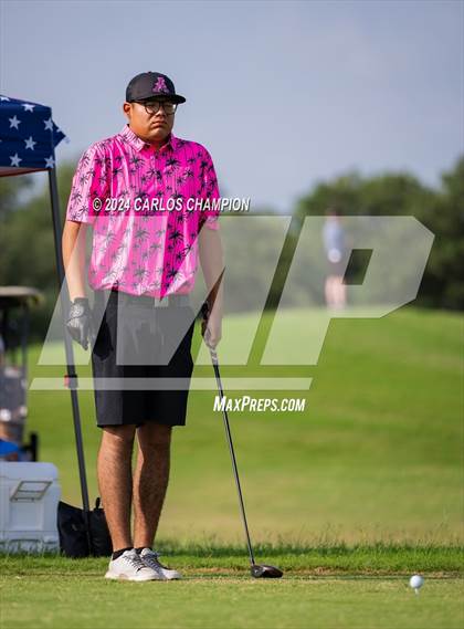 Thumbnail 2 in UIL 4A Golf Finals photogallery.