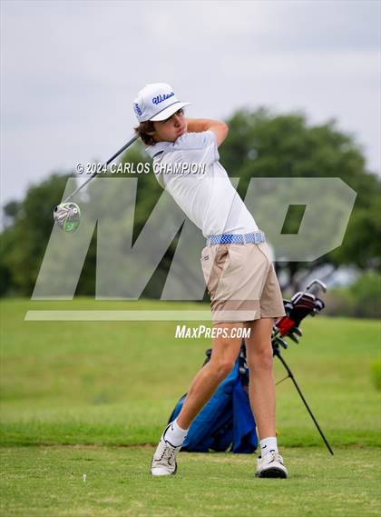 Thumbnail 3 in UIL 4A Golf Finals photogallery.