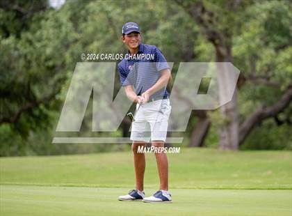 Thumbnail 1 in UIL 4A Golf Finals photogallery.