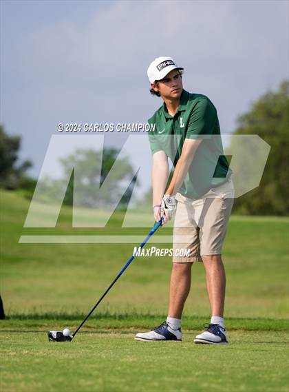 Thumbnail 1 in UIL 4A Golf Finals photogallery.