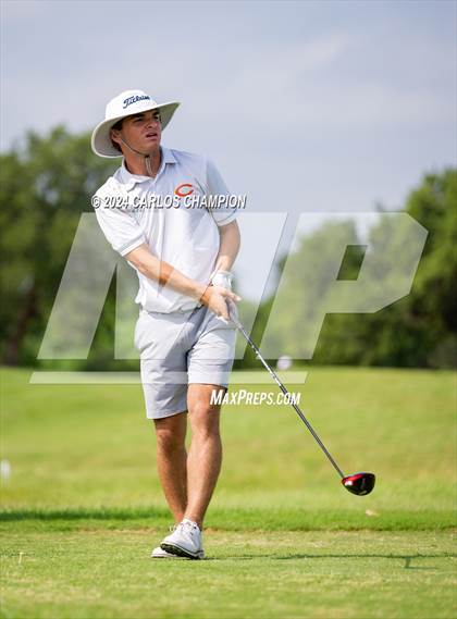 Thumbnail 3 in UIL 4A Golf Finals photogallery.