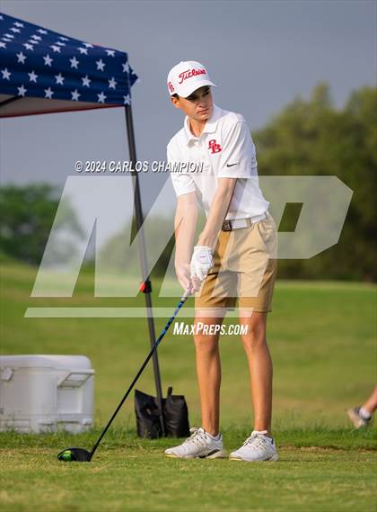 Thumbnail 3 in UIL 4A Golf Finals photogallery.