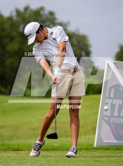 Thumbnail 3 in UIL 4A Golf Finals photogallery.