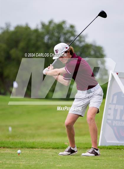 Thumbnail 1 in UIL 4A Golf Finals photogallery.