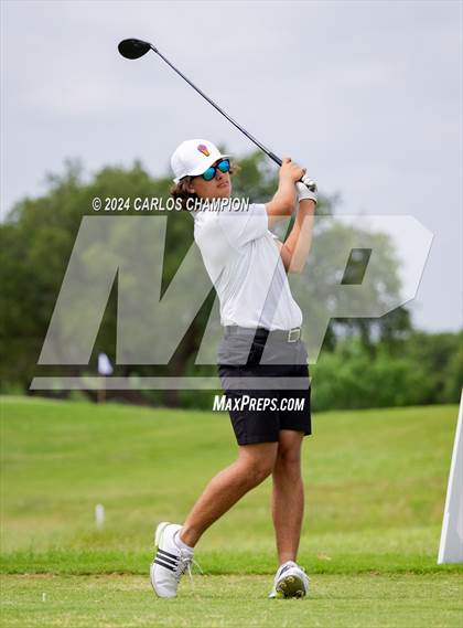 Thumbnail 1 in UIL 4A Golf Finals photogallery.