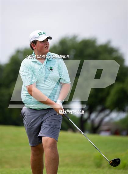 Thumbnail 1 in UIL 4A Golf Finals photogallery.