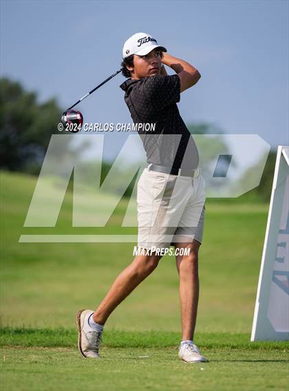 Thumbnail 1 in UIL 4A Golf Finals photogallery.