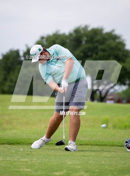Thumbnail 2 in UIL 4A Golf Finals photogallery.