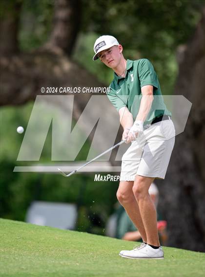 Thumbnail 3 in UIL 4A Golf Finals photogallery.