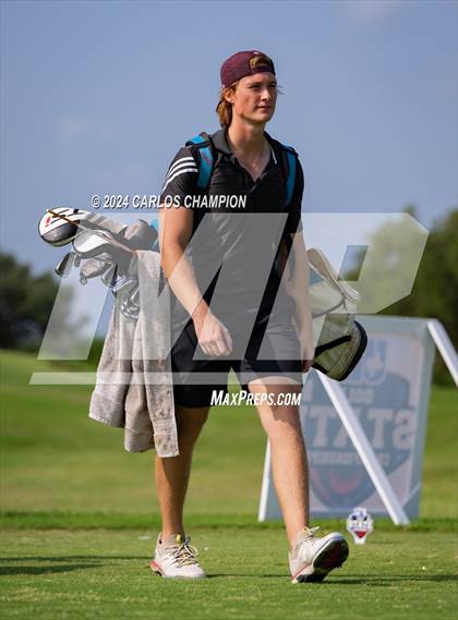 Thumbnail 3 in UIL 4A Golf Finals photogallery.
