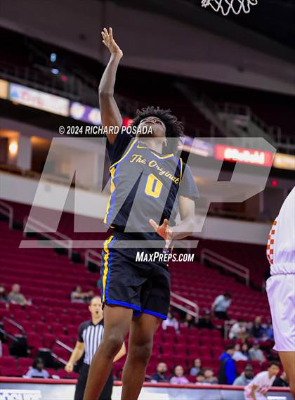 Thumbnail 1 in Selma vs. Clovis photogallery.