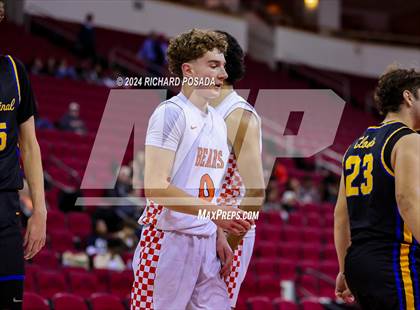 Thumbnail 1 in Selma vs. Clovis photogallery.