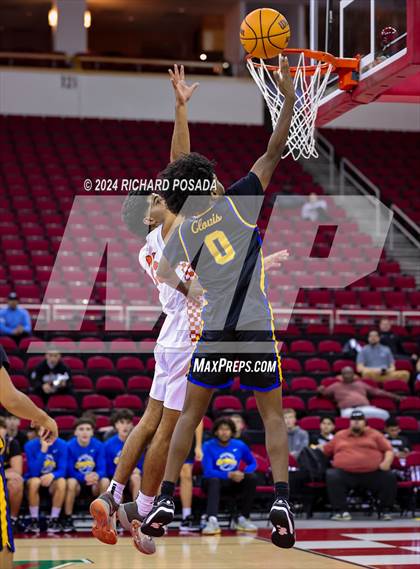 Thumbnail 3 in Selma vs. Clovis photogallery.