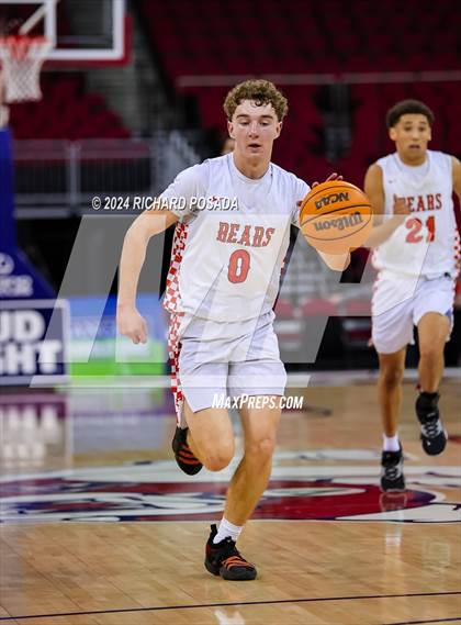 Thumbnail 2 in Selma vs. Clovis photogallery.