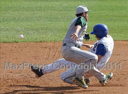 Thumbnail 1 in Bacon Academy @ New London (ECC Quaterfinal) photogallery.