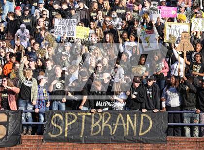 Thumbnail 1 in Greeneville vs. Springfield (TSSAA Division I Class 4A Final) photogallery.