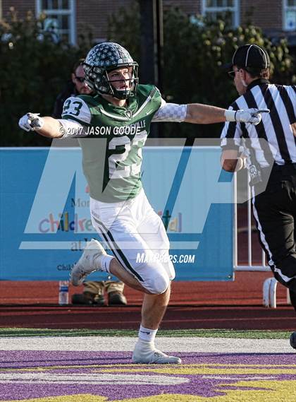 Thumbnail 2 in Greeneville vs. Springfield (TSSAA Division I Class 4A Final) photogallery.