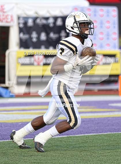 Thumbnail 2 in Greeneville vs. Springfield (TSSAA Division I Class 4A Final) photogallery.