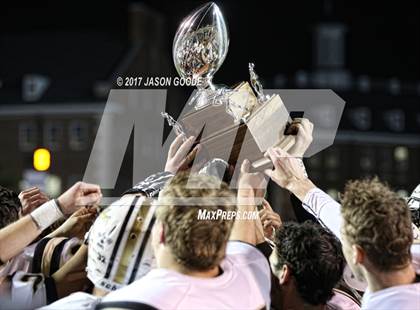 Thumbnail 1 in Greeneville vs. Springfield (TSSAA Division I Class 4A Final) photogallery.