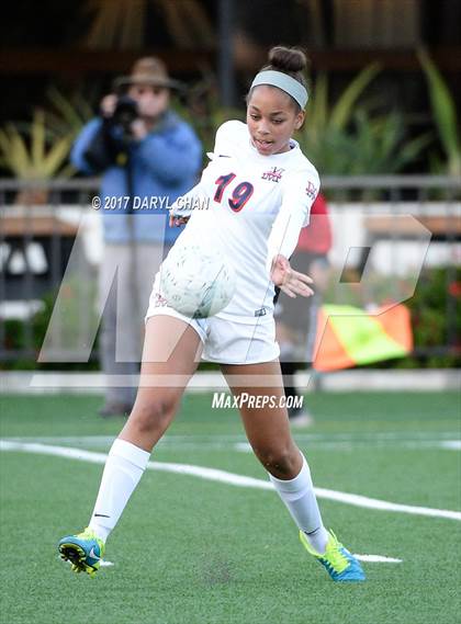 Thumbnail 2 in Crean Lutheran vs. Maranatha (CIF SS D5 Quarterfinal) photogallery.