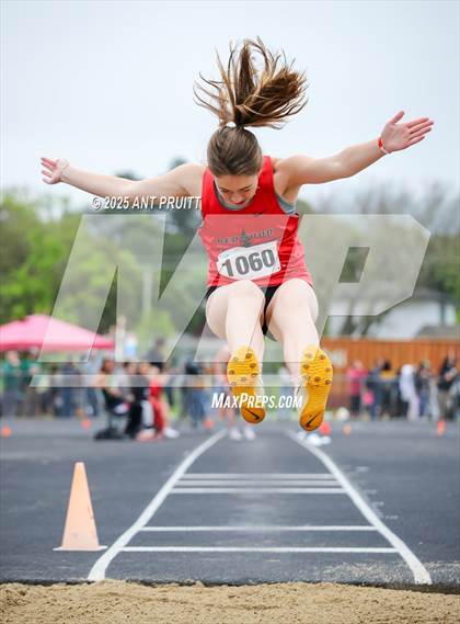 Thumbnail 3 in Bryan Bradley Viking Track Classic (Long Jump) photogallery.