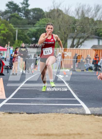 Thumbnail 3 in Bryan Bradley Viking Track Classic (Long Jump) photogallery.