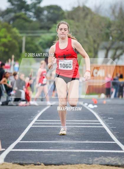 Thumbnail 2 in Bryan Bradley Viking Track Classic (Long Jump) photogallery.