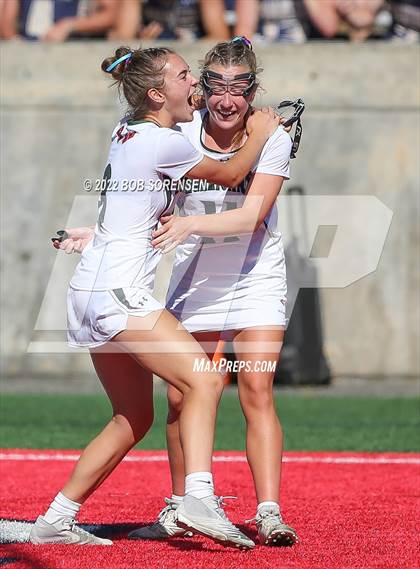Thumbnail 2 in Garden City vs Westhampton Beach (Long Island Class B Final) photogallery.