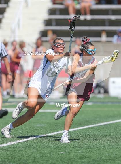 Thumbnail 1 in Garden City vs Westhampton Beach (Long Island Class B Final) photogallery.